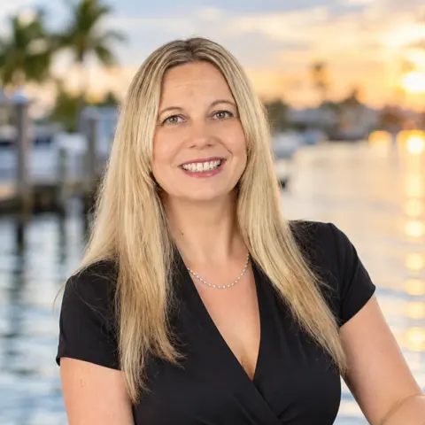 Christina Kalkmann, Southwest Florida Broker Associate
